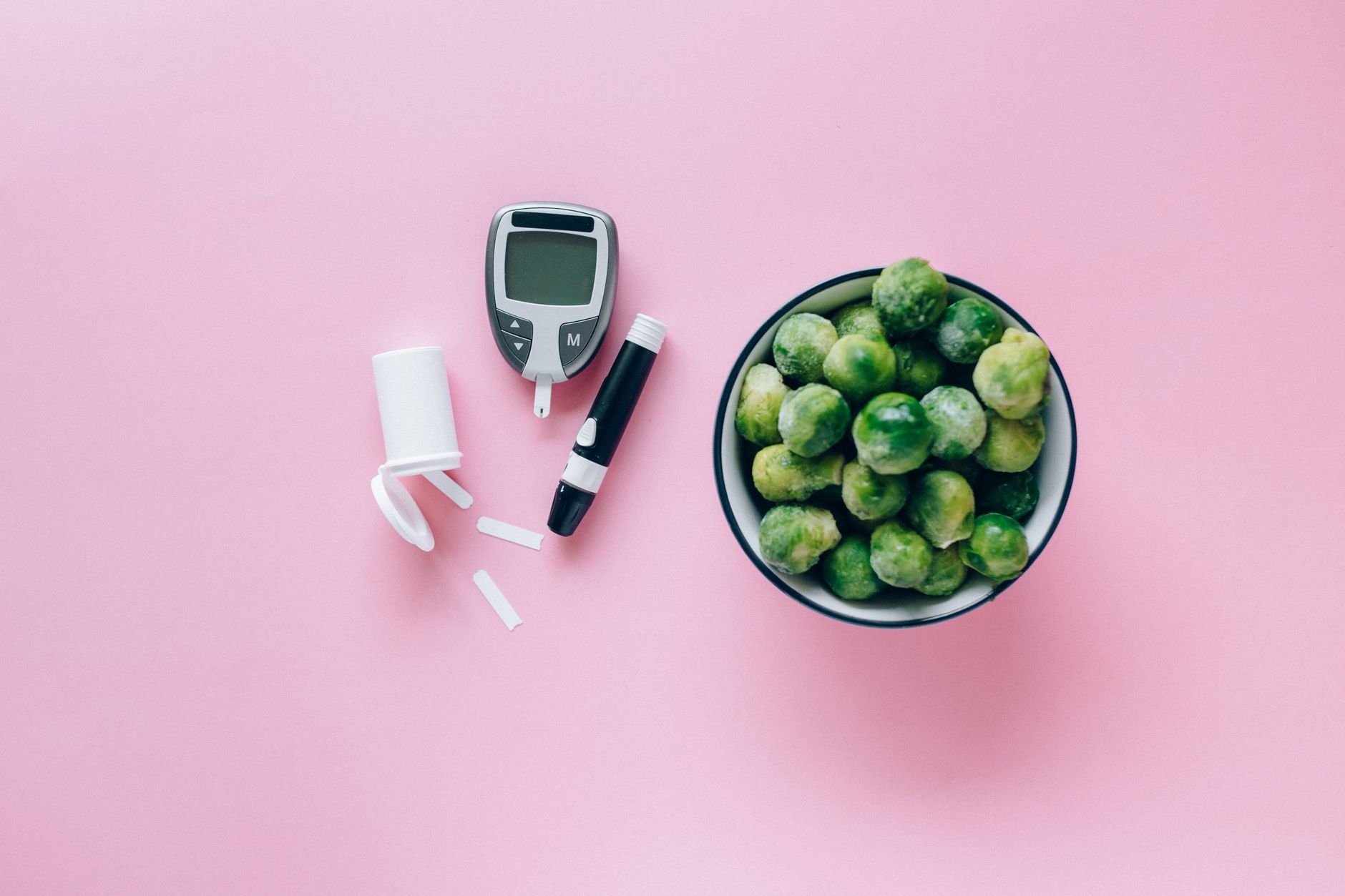 Blood Sugar Spikes: What Stable Glucose Looks Like (Without a CGM Obsession) - Health and wellness article