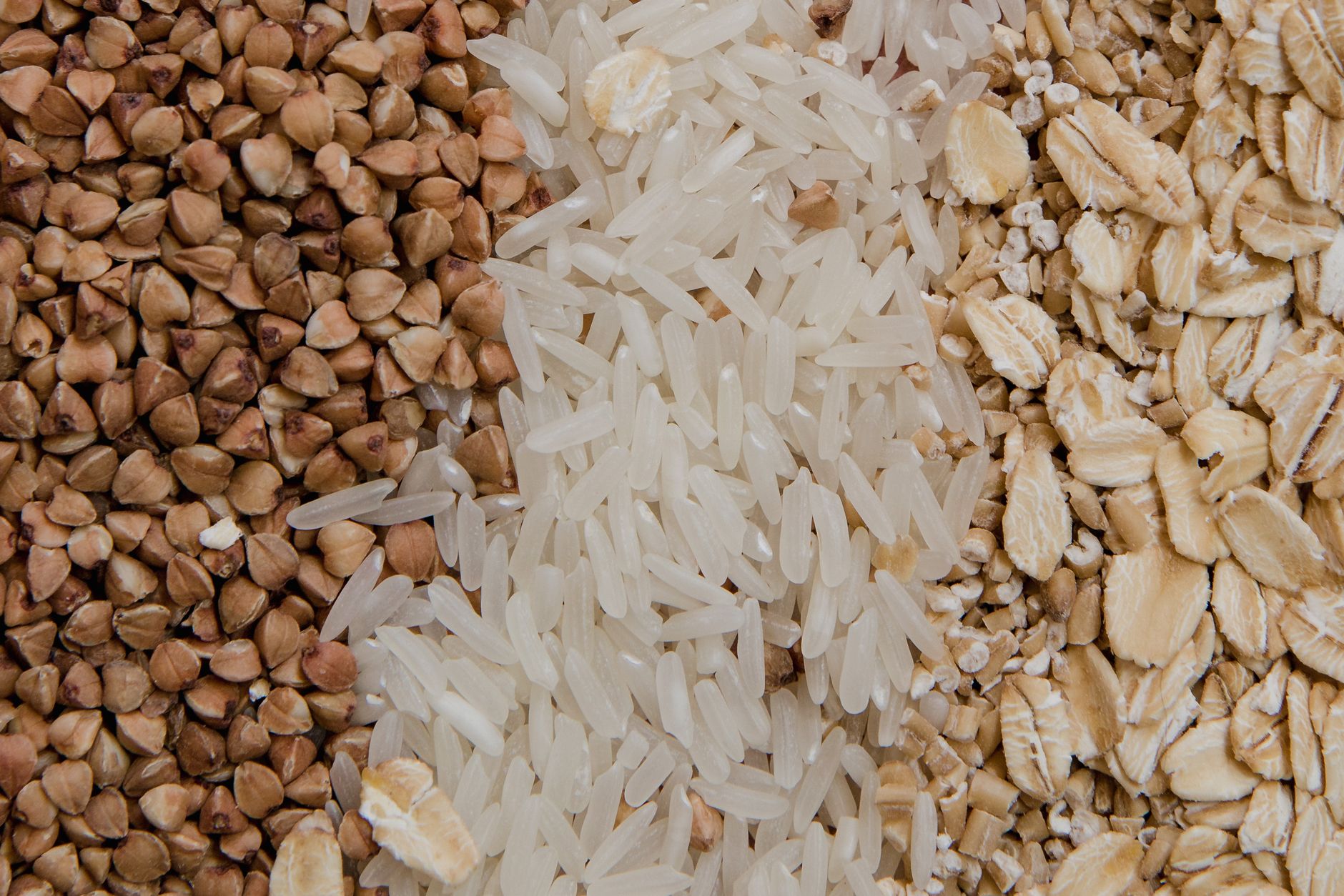 Fiber Intake and Gut Health: How Much You Actually Need (and Why Most People Fall Short) - Health and wellness article
